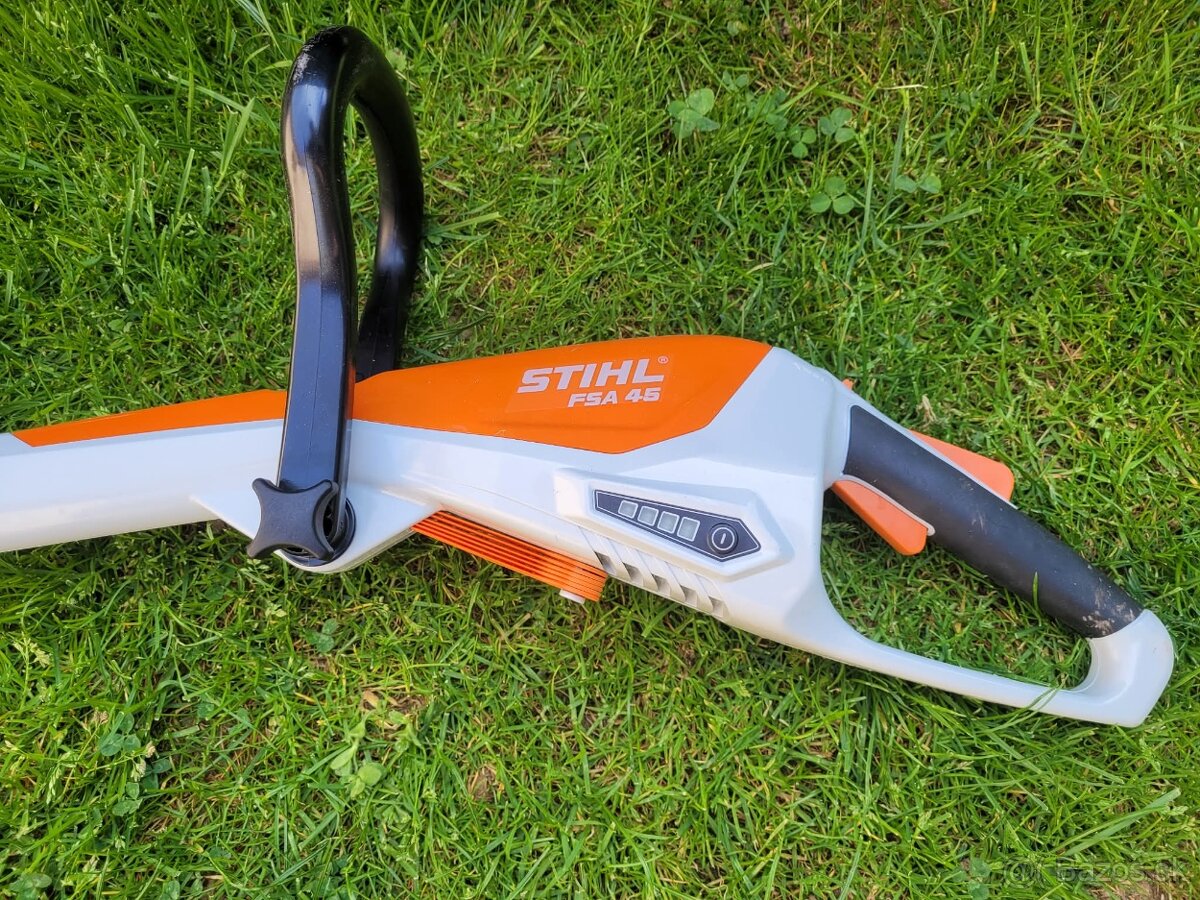 batériaový vyžínač STIHL FSA 45 - 2