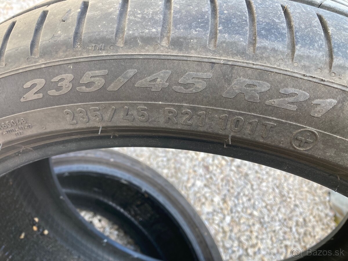 Letné pneumatiky Pirelli 235/45 R21 - 2