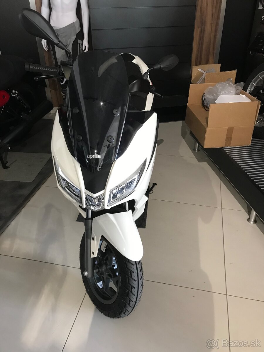 Aprilia sxr50 - 2