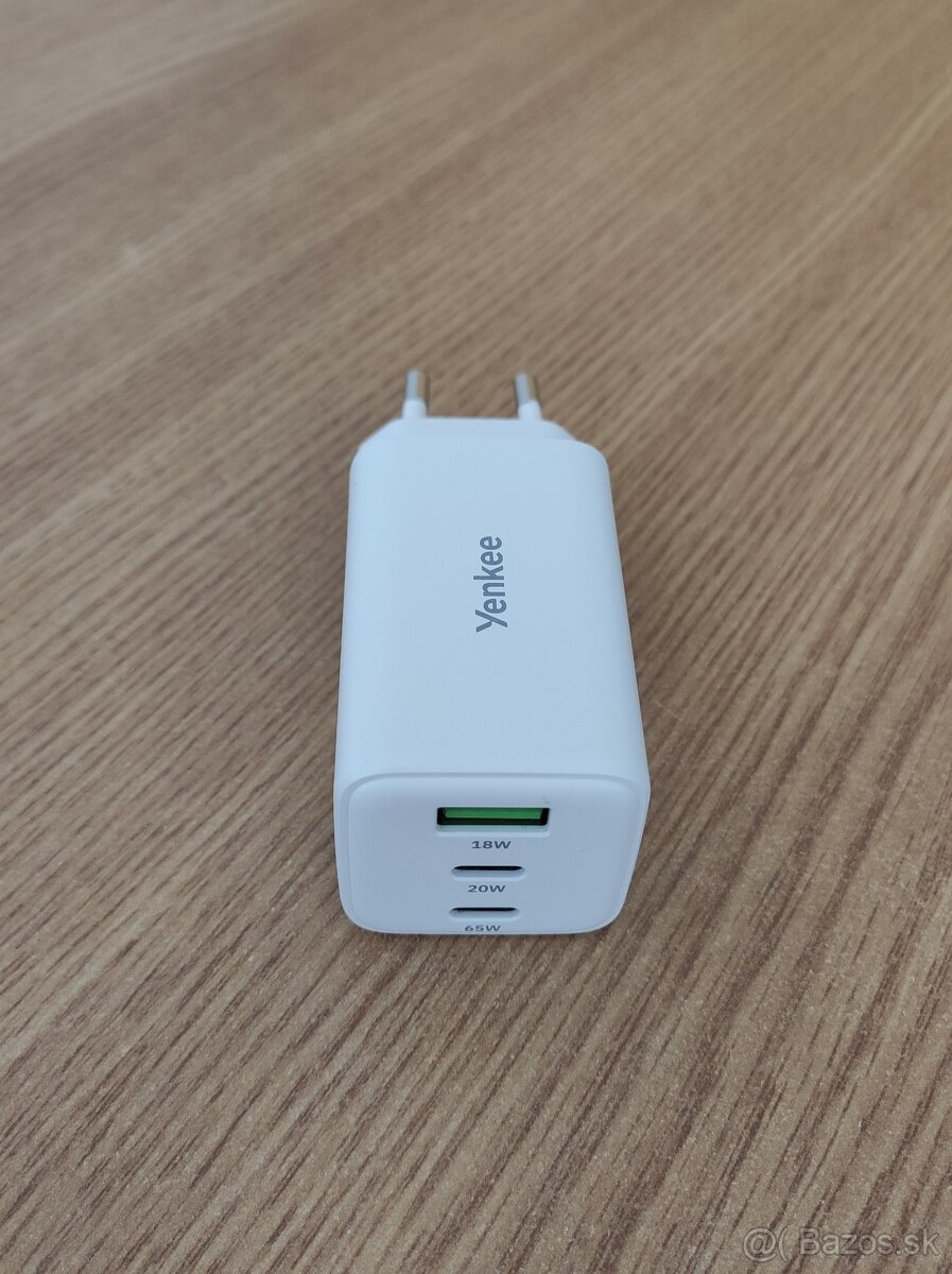 Predám nabíjačku Yenkee 65W - 2