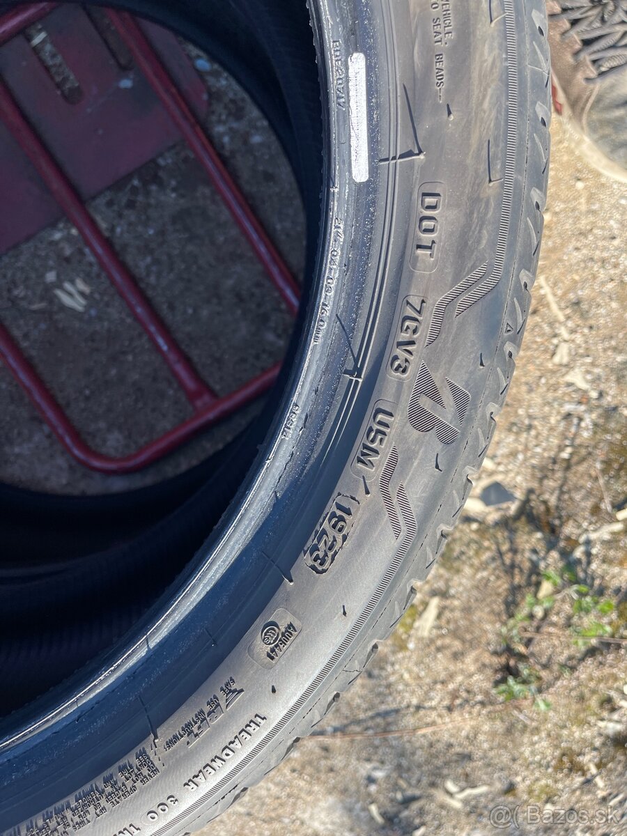 Letne 275/35r21 bridgestone - 2