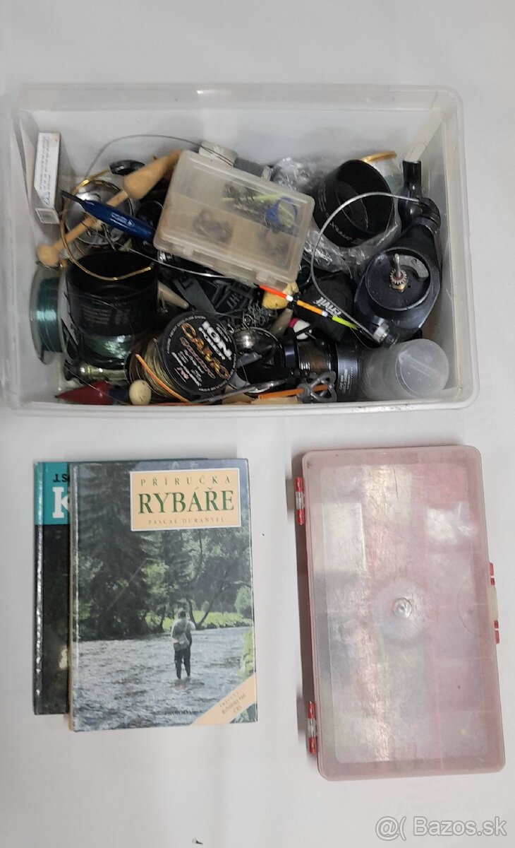 Rybárske pruty, udice, podberák + príslušenstvo - 2
