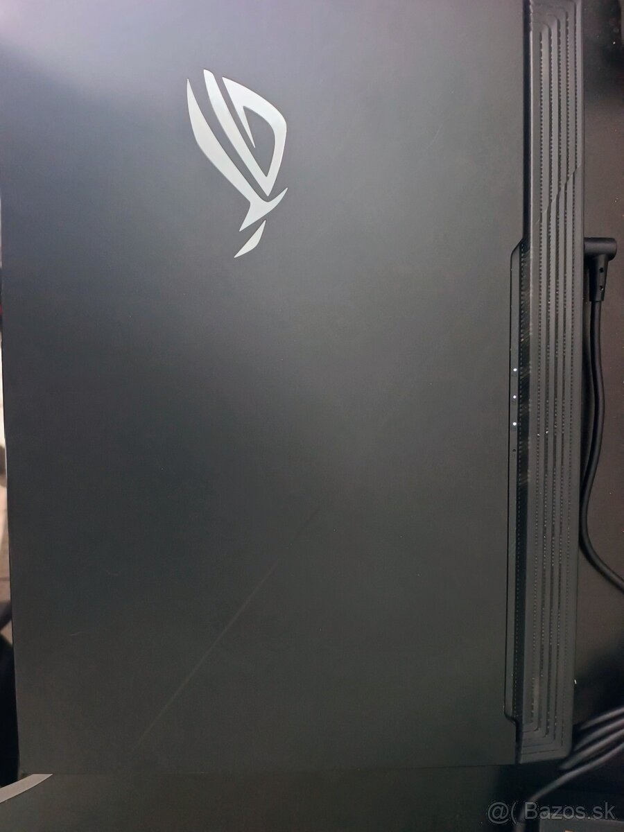 ASUS G732 , i9 , RTX 2070 - 2