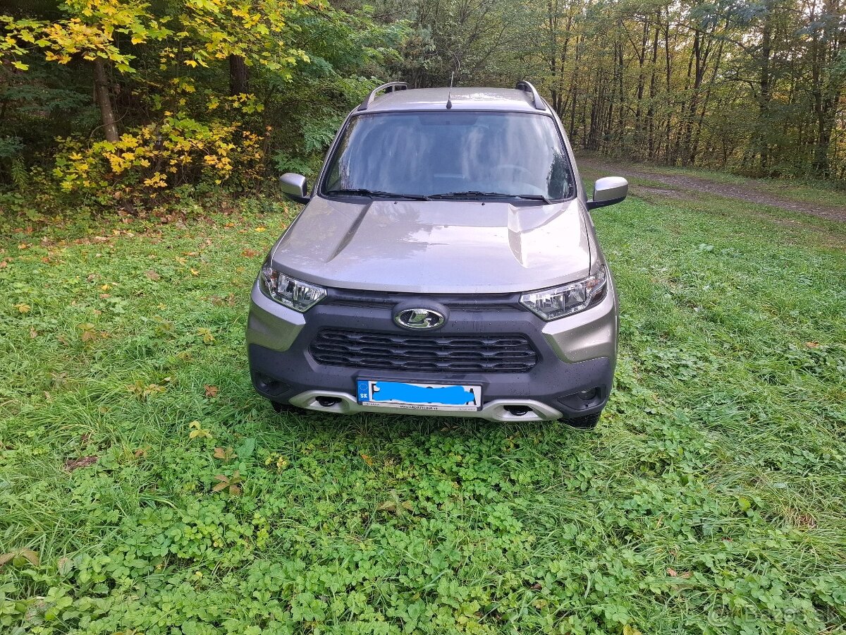 Lada Niva Travel - 2