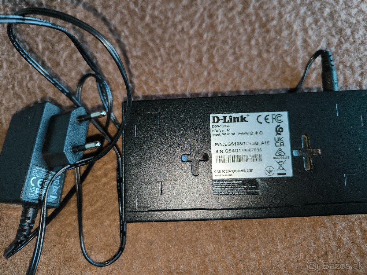 D-Link DGS-108GL - 2