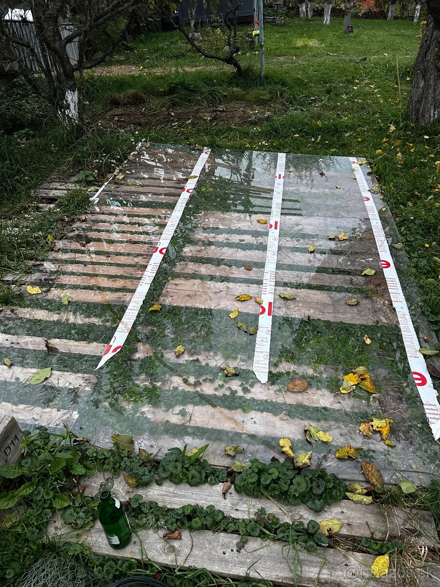 Polykarbonat, plexisklo - 2