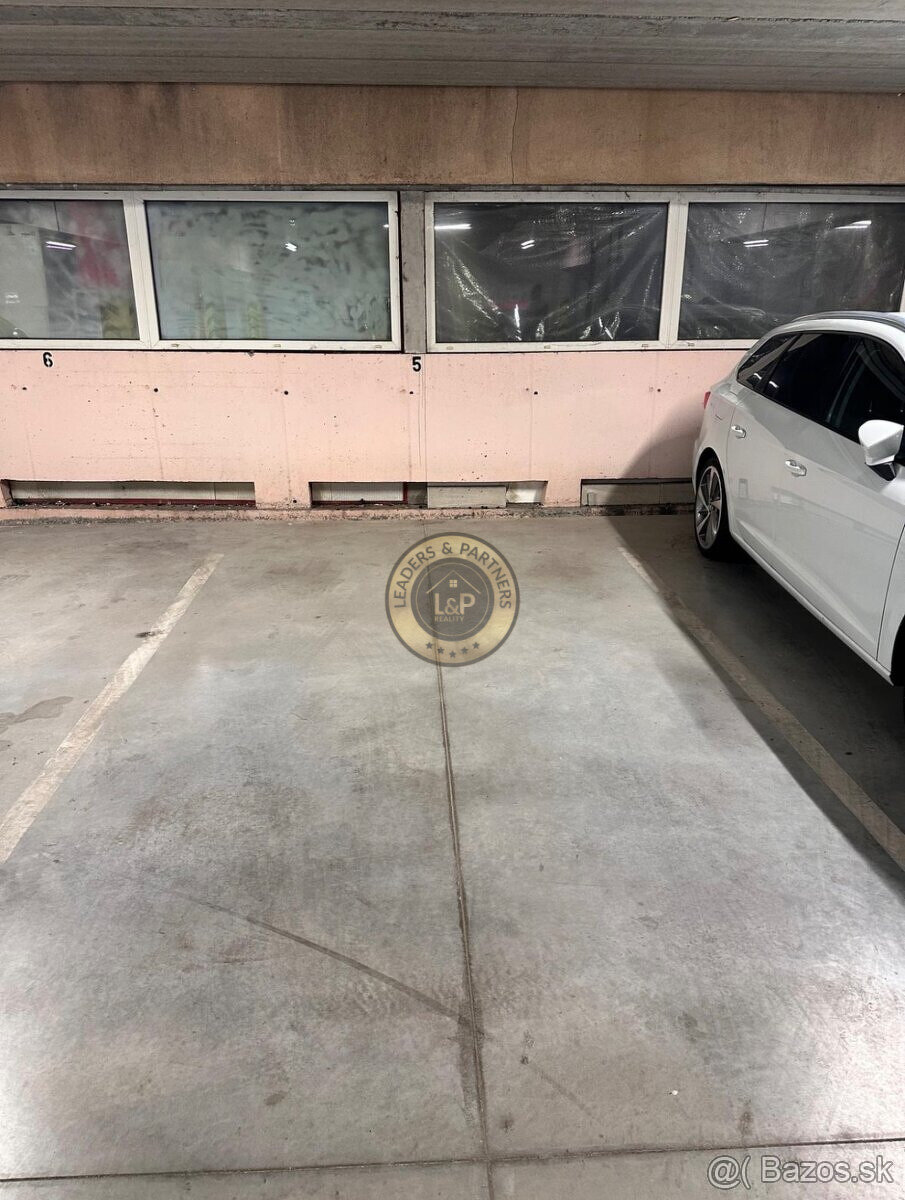 Parkovacie miesto na prenájom - 2