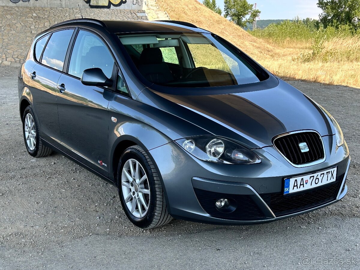 Seat Altea XL Copa 1.6 Tdi CR 77 kw rok 2012 - 2