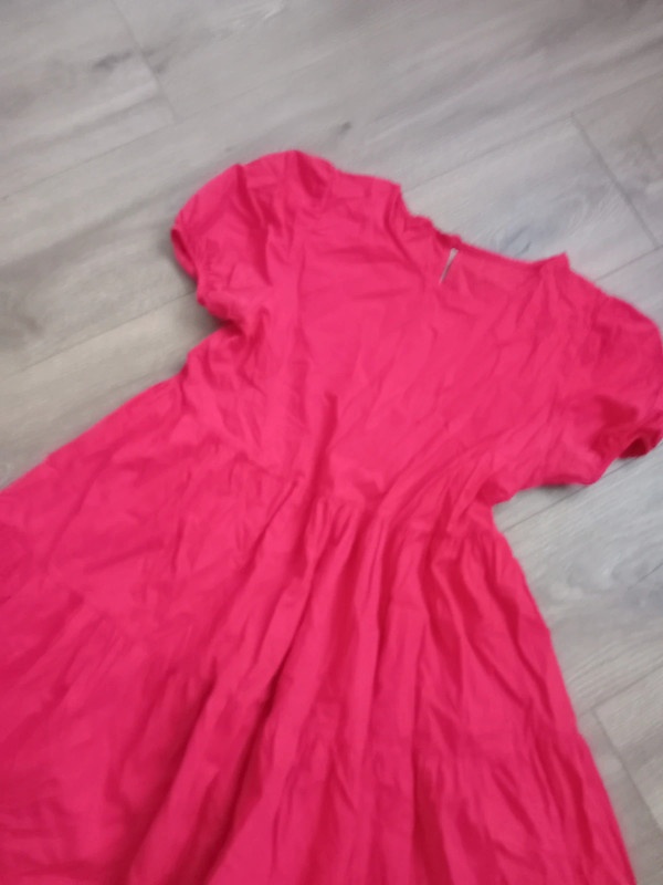 Letne saty cervena - 2