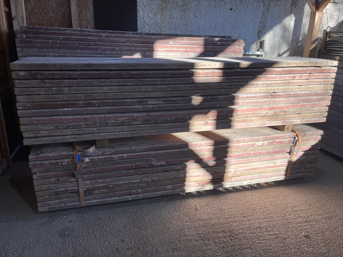 Sada 230m2 použitého lešenia - 2