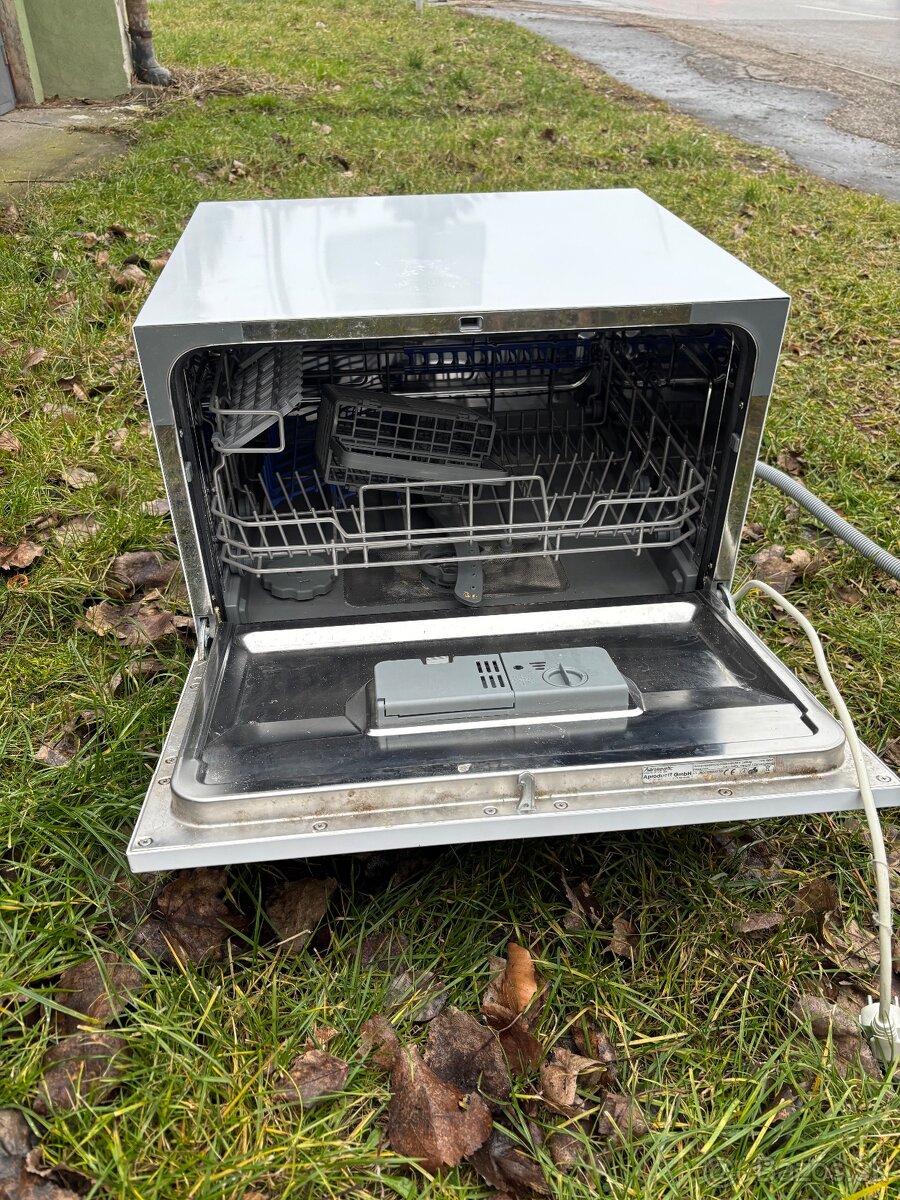 Umývačku riadu. - 2