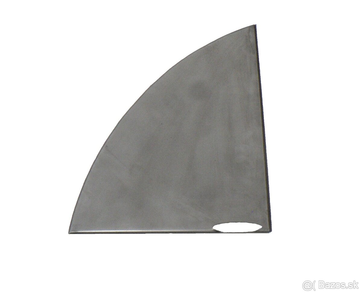 Plechy pod baterii Tatra 603 - 2