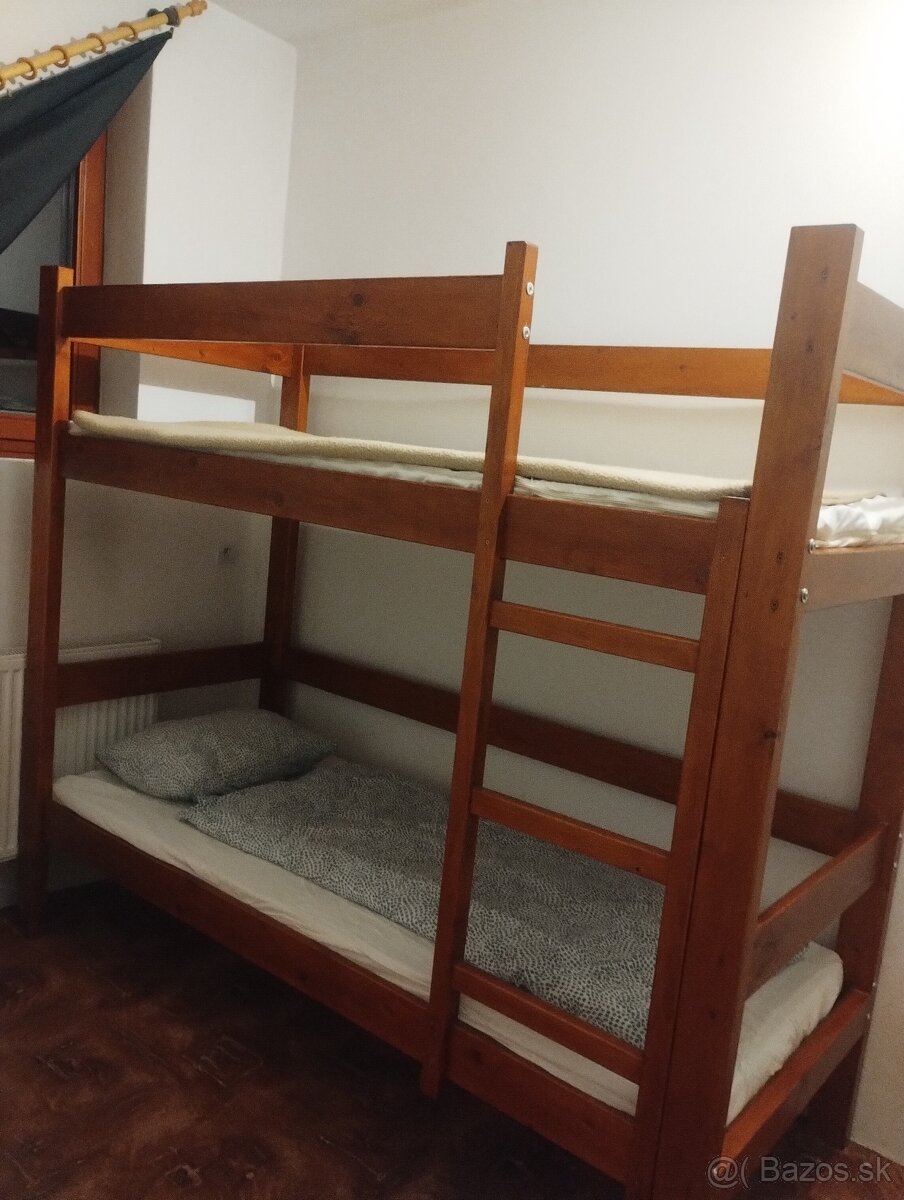Poschodová posteľ drevená - 2