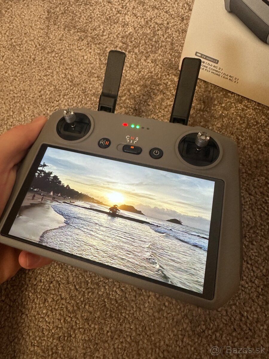 DJI Mini 4 Pro Fly More Combo - 2