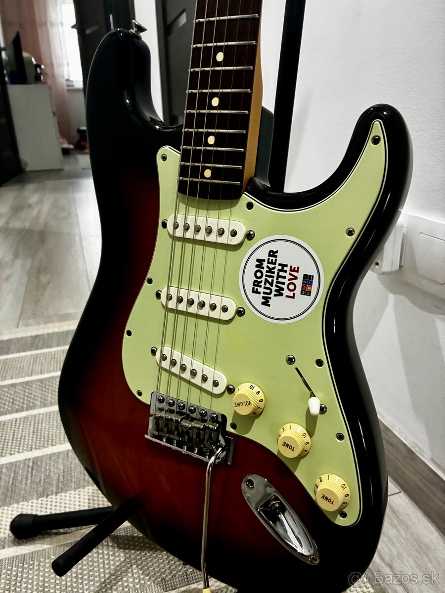 Fender Stratocaster MIM + platené púzdro Fender - 2