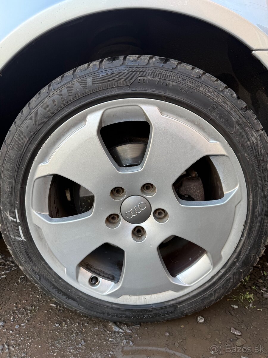 Audi A3 elektrony - 2