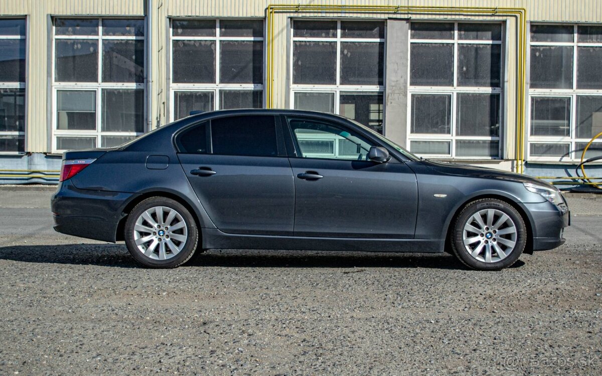 BMW Rad 5 525 i A/T - 2