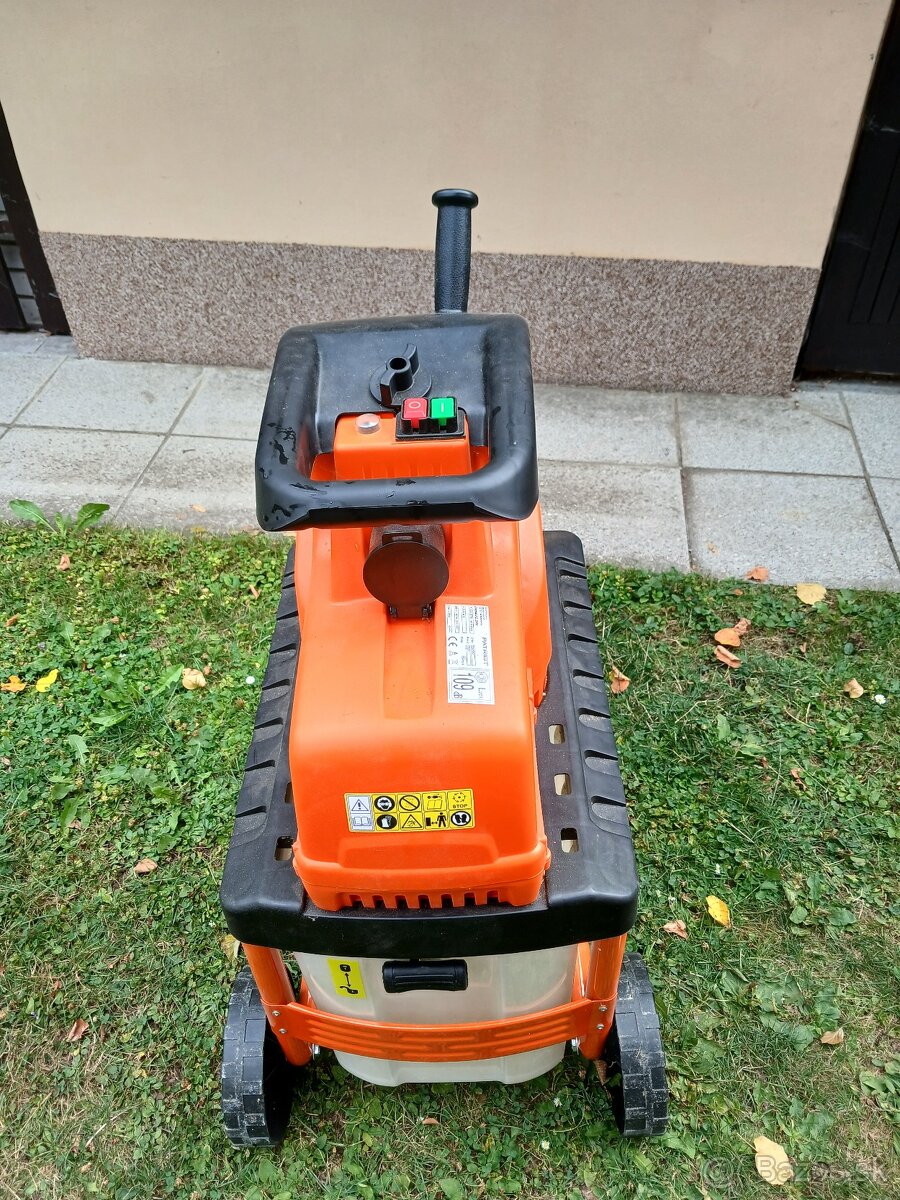 Predám drvič konárov patriot PC2500 - 2