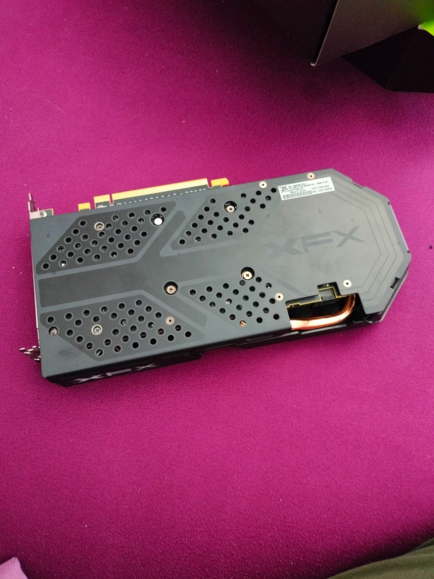 XFX Radeon RX 580 8GB OC+ - 2