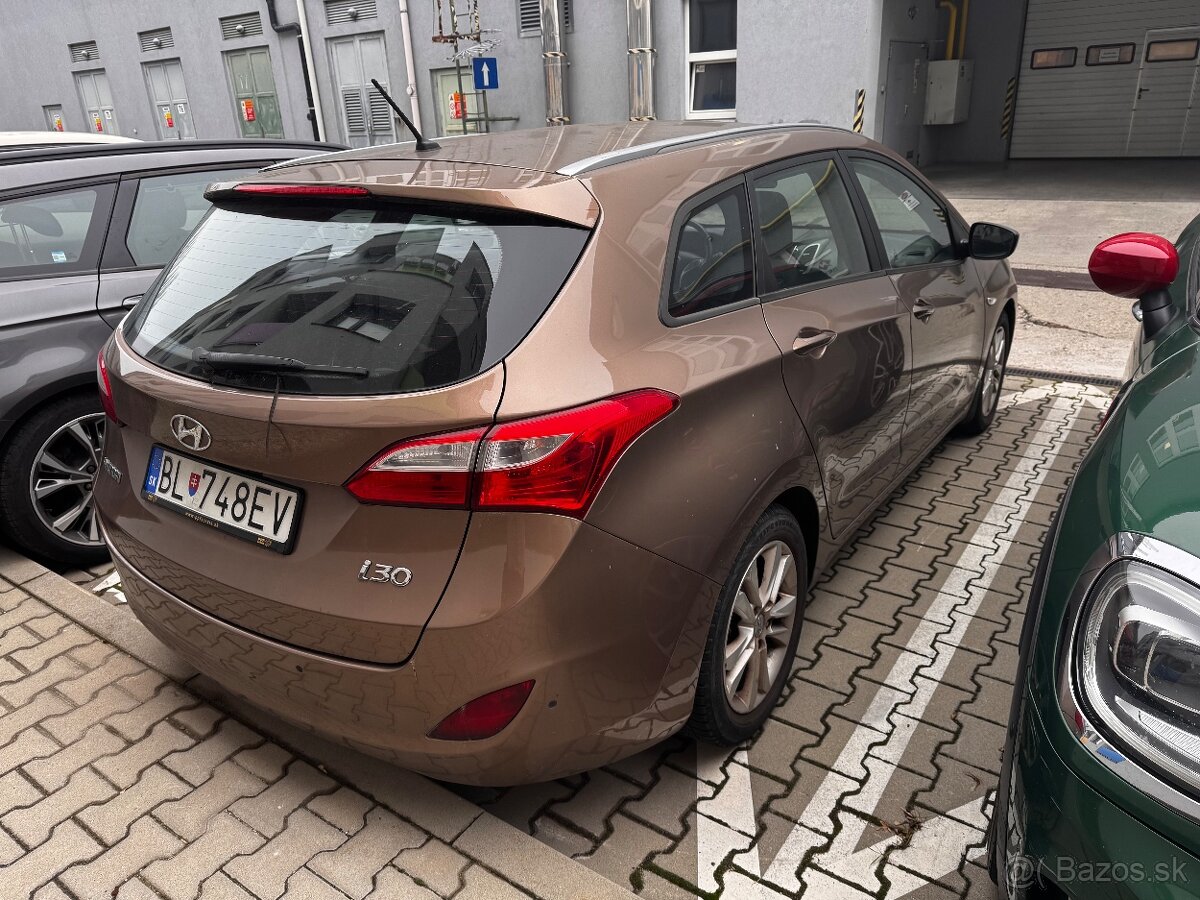 Predám Hyundai i30 1.6 CRDI, 2013, 190xxxkm - 2