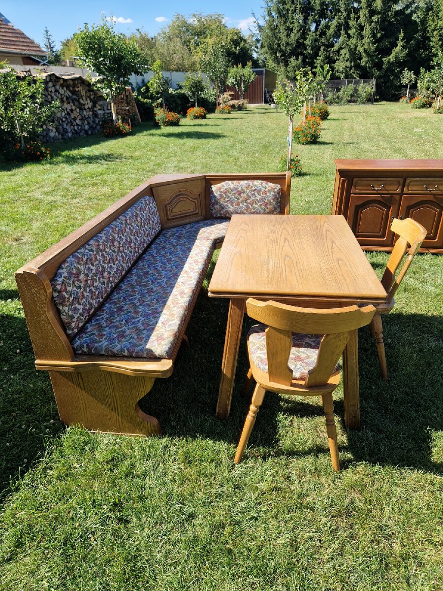 Rohová lavica, jedálenský set - 2