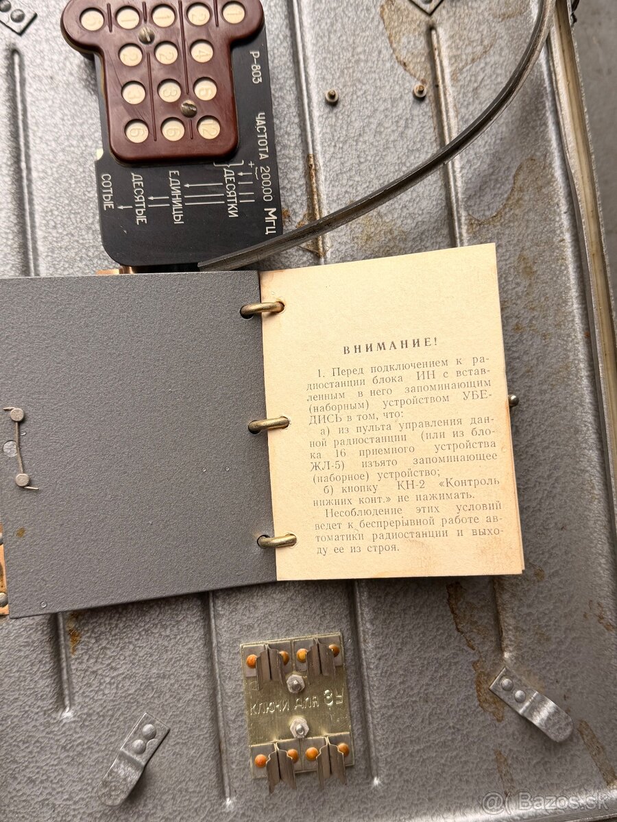 Predám garnitúru k rádiostanici R-849 - 2