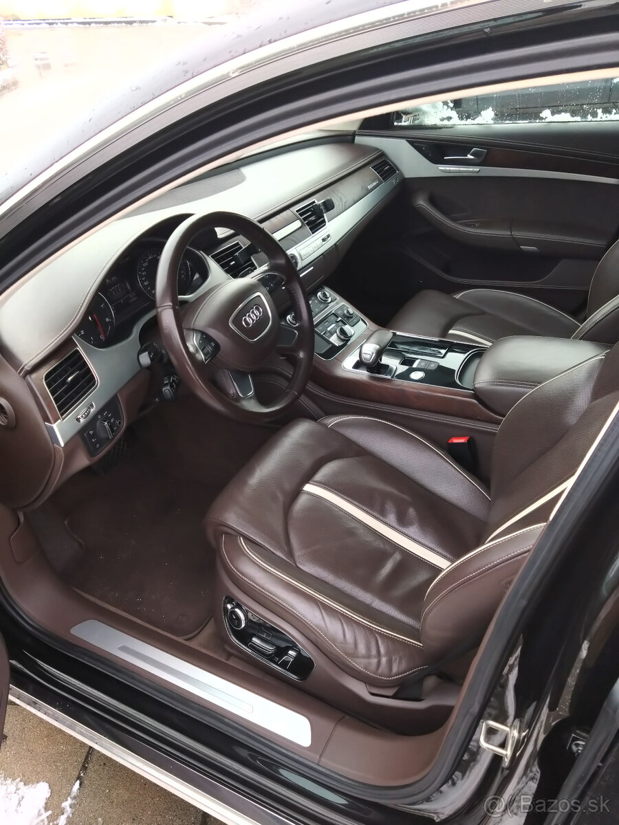Audi A8 - 2