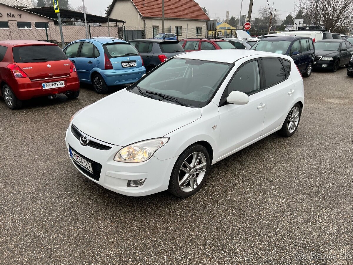 Hyundai i30 1.6 benzín, 84kW, MT/5, rok:08.2007. - 2