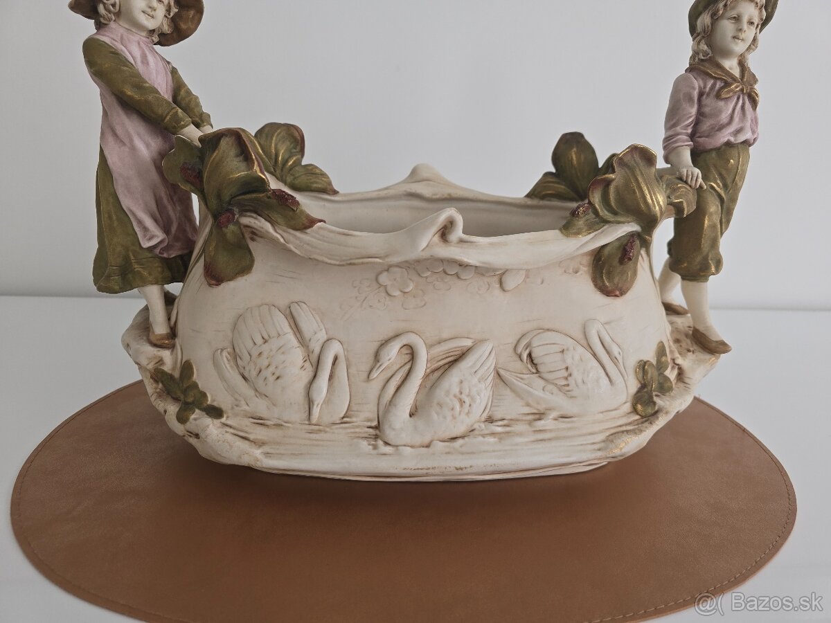 Krasna socha Royal Dux - 2