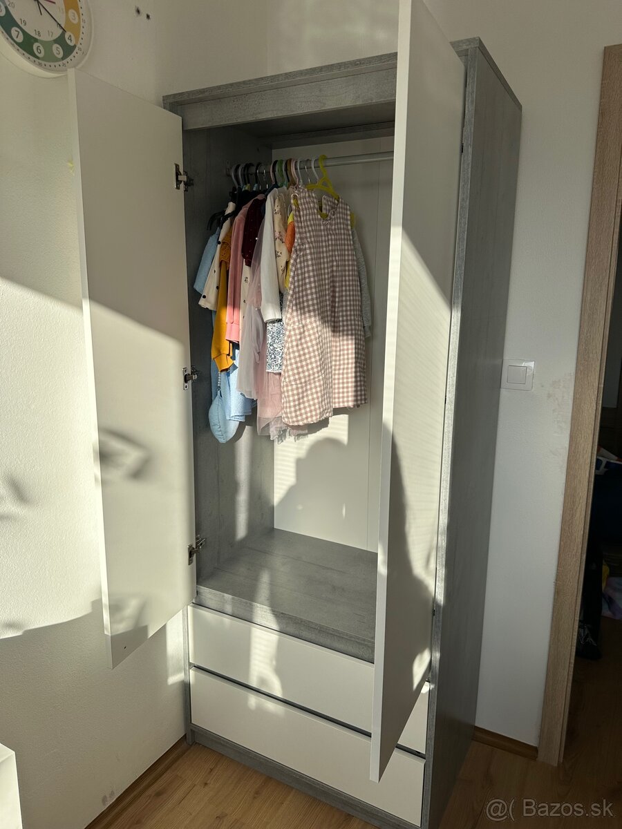 Šatnikova skriňa 80193 - 2