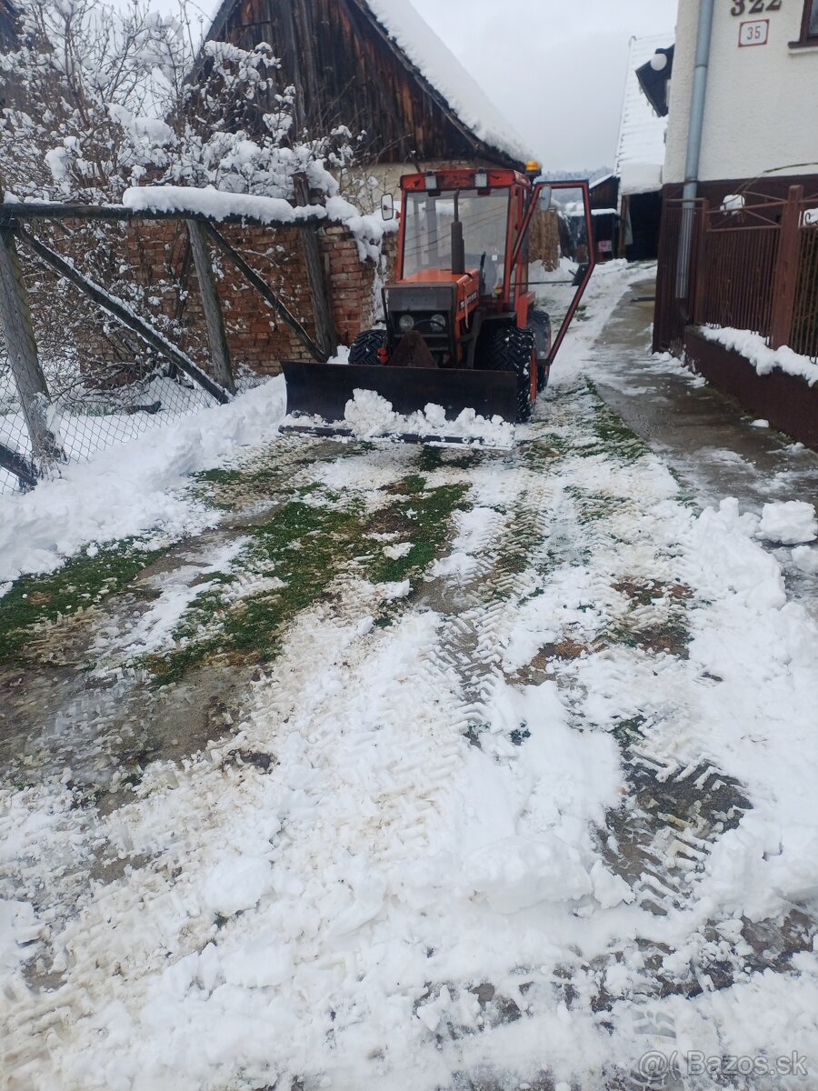 Malo traktor mt8- 151.32 - 2