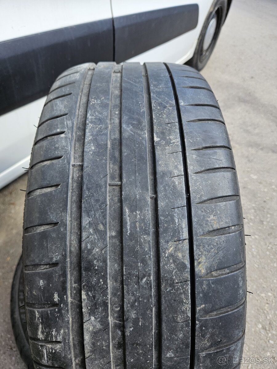 Michelin Pilot Sport 4 225/40 R18 - 2