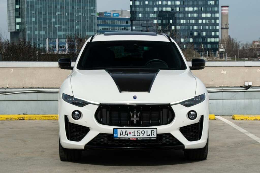 Maserati Levante SQ4 - 2