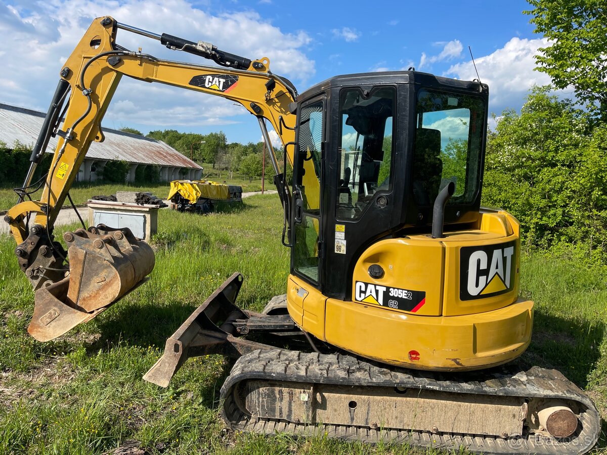 CAT 305E2 - 2