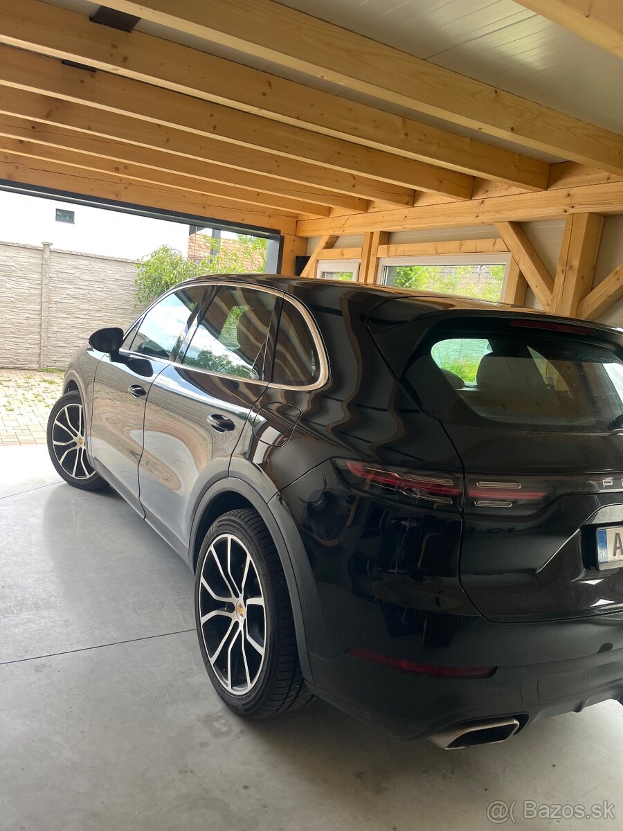 Porsche cayenne - 2