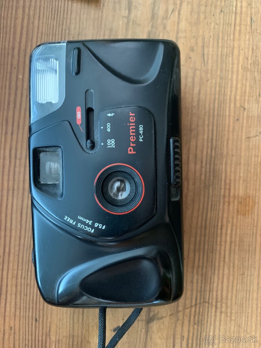 Nikon , premiér - 2