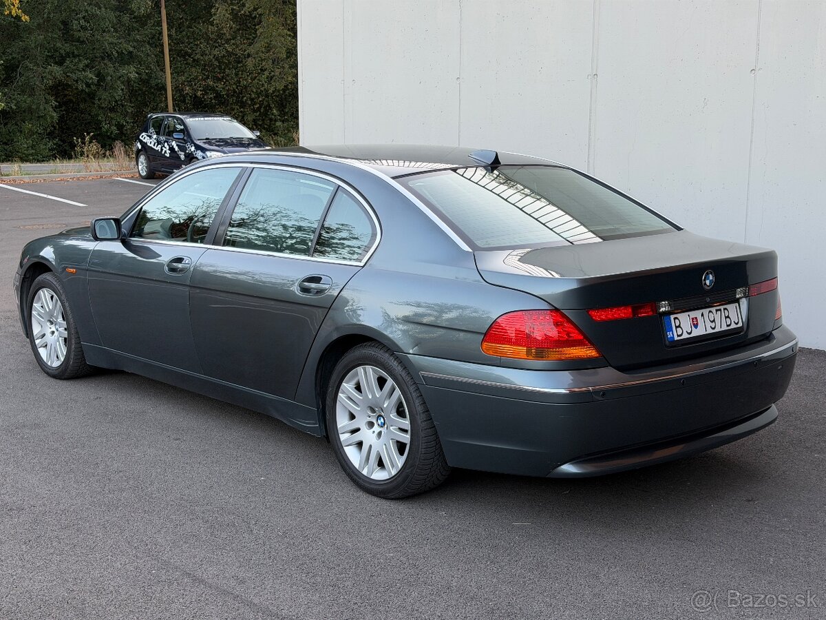 BMW E66 745Li - 2