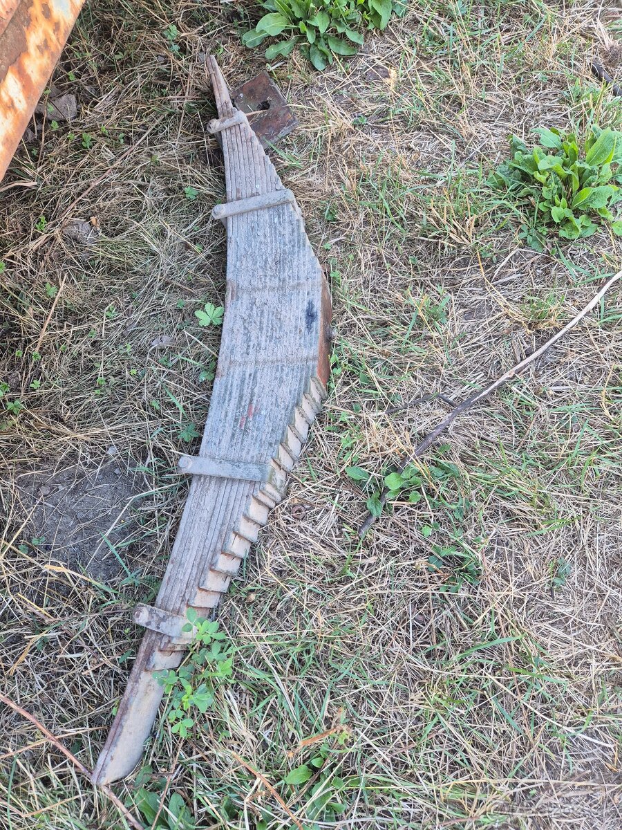 Predám kardany na v3s - 2