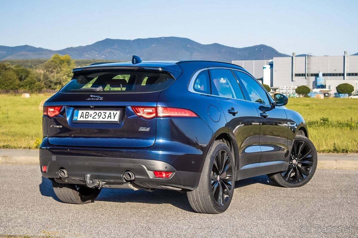 Jaguar F-Pace 30d AWD Portfolio - 2