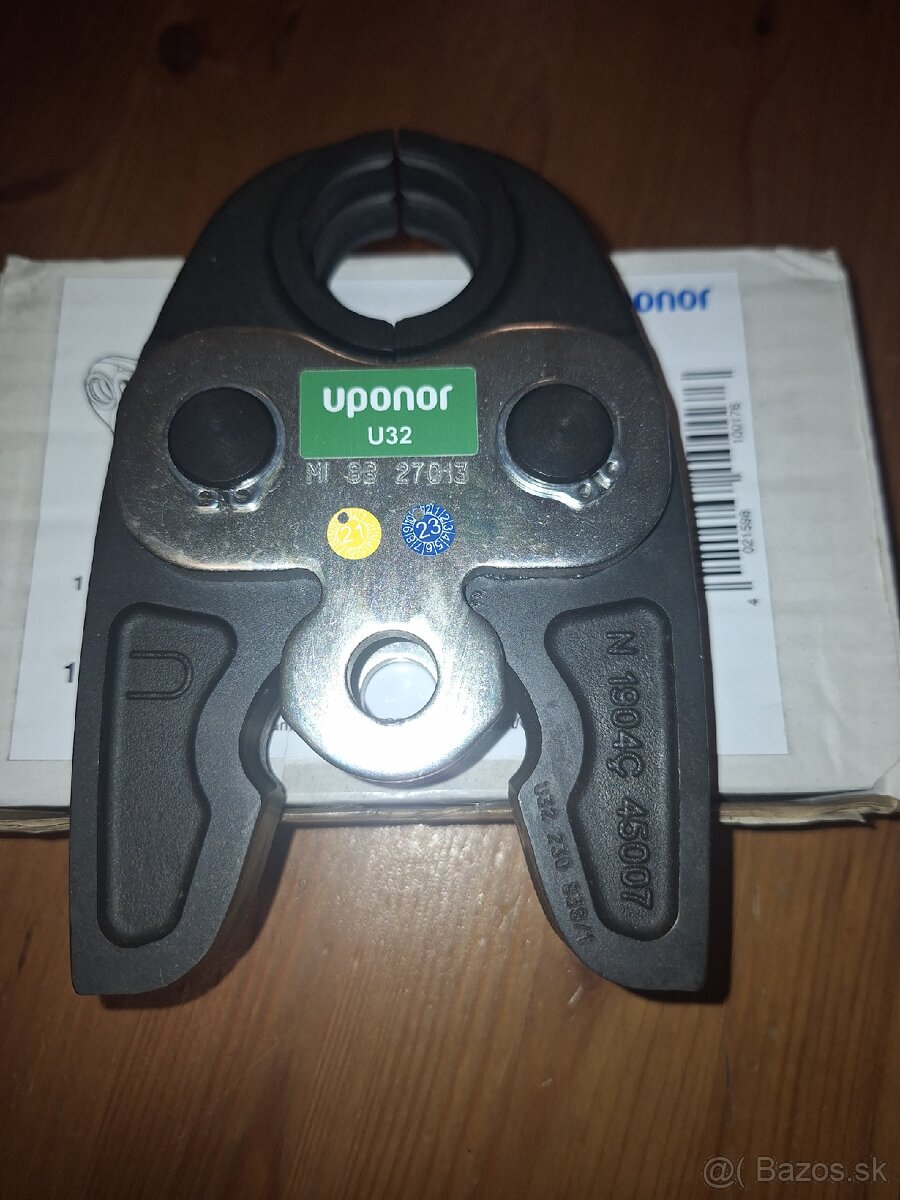 Lisovacie čeľuste Uponor 32. - 2