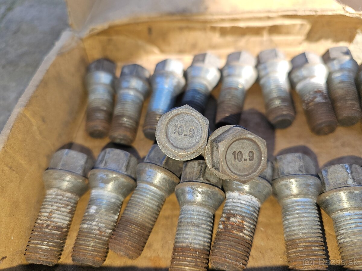 Elektrónové skrutky VW group - 2