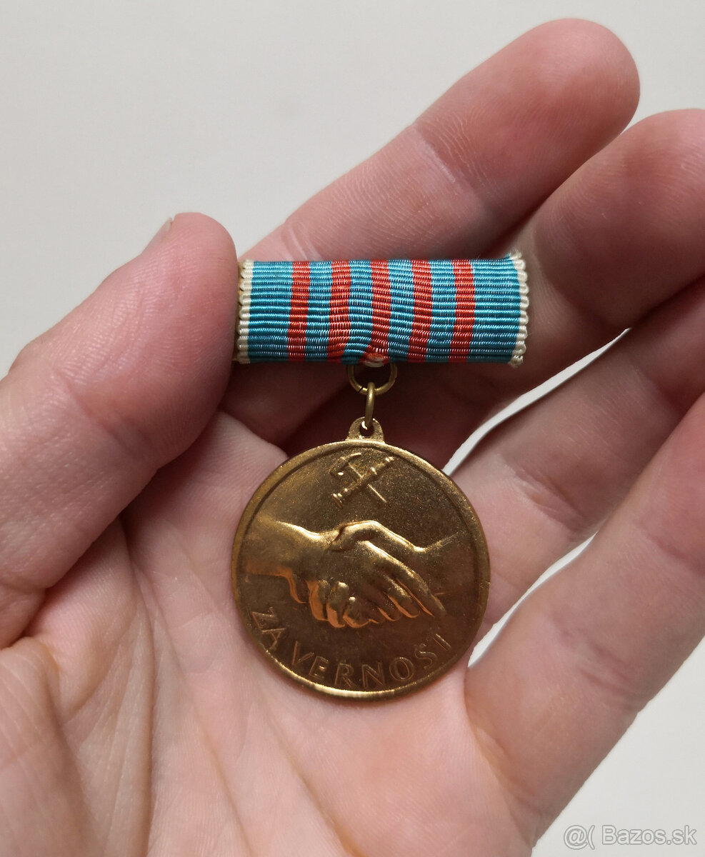 Hasičská medaila ČSSR za vernosť - 20 rokov služby - 2