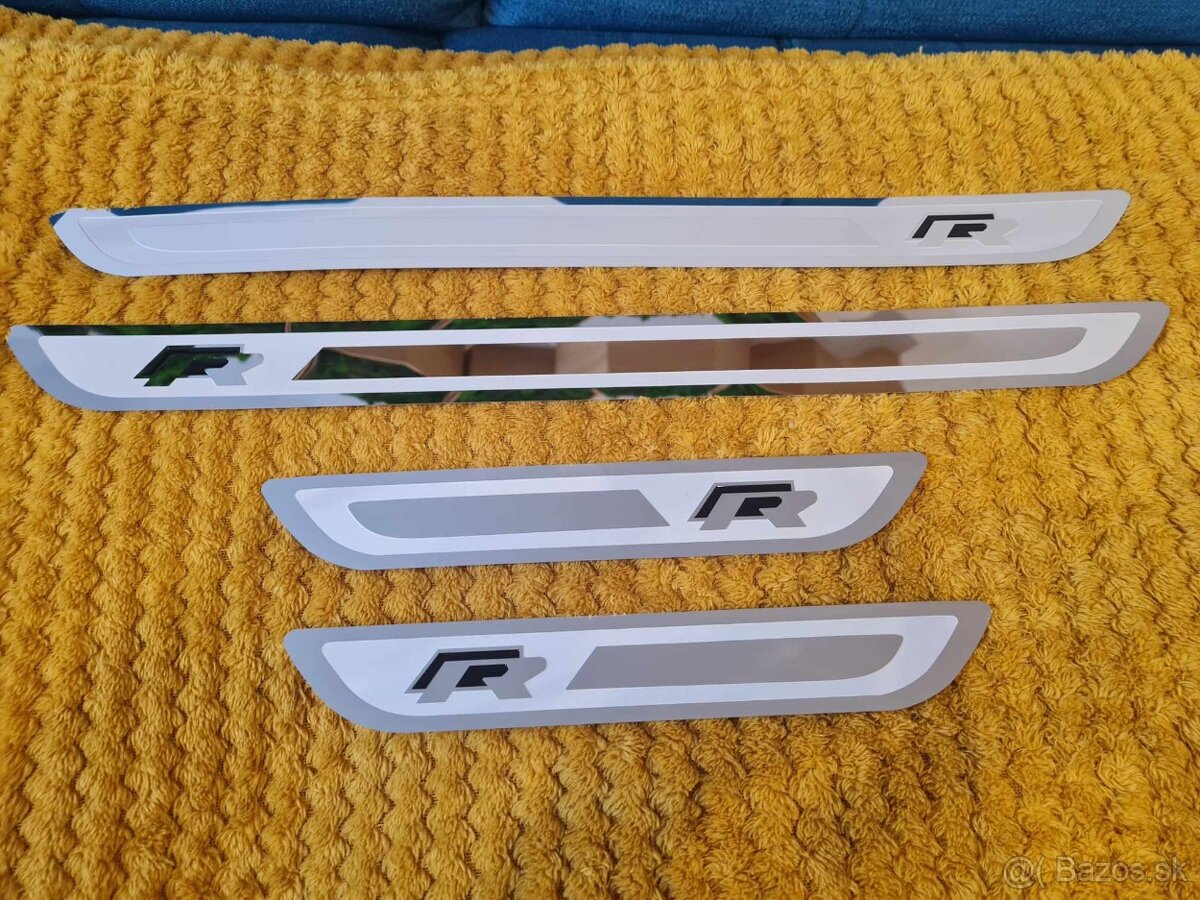 R-LINE prahové lišty VOLKSWAGEN - 2