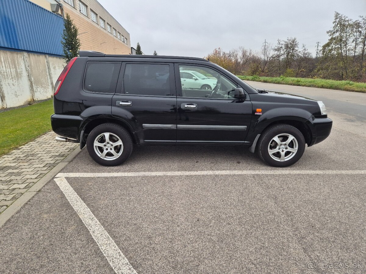 Nissan X-trail 2.0 84kw 4x4 - 2