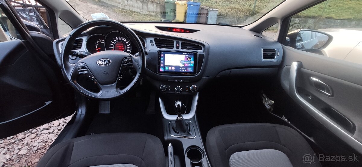 Predám Kia ceed SW možný odpočet DPH - 2