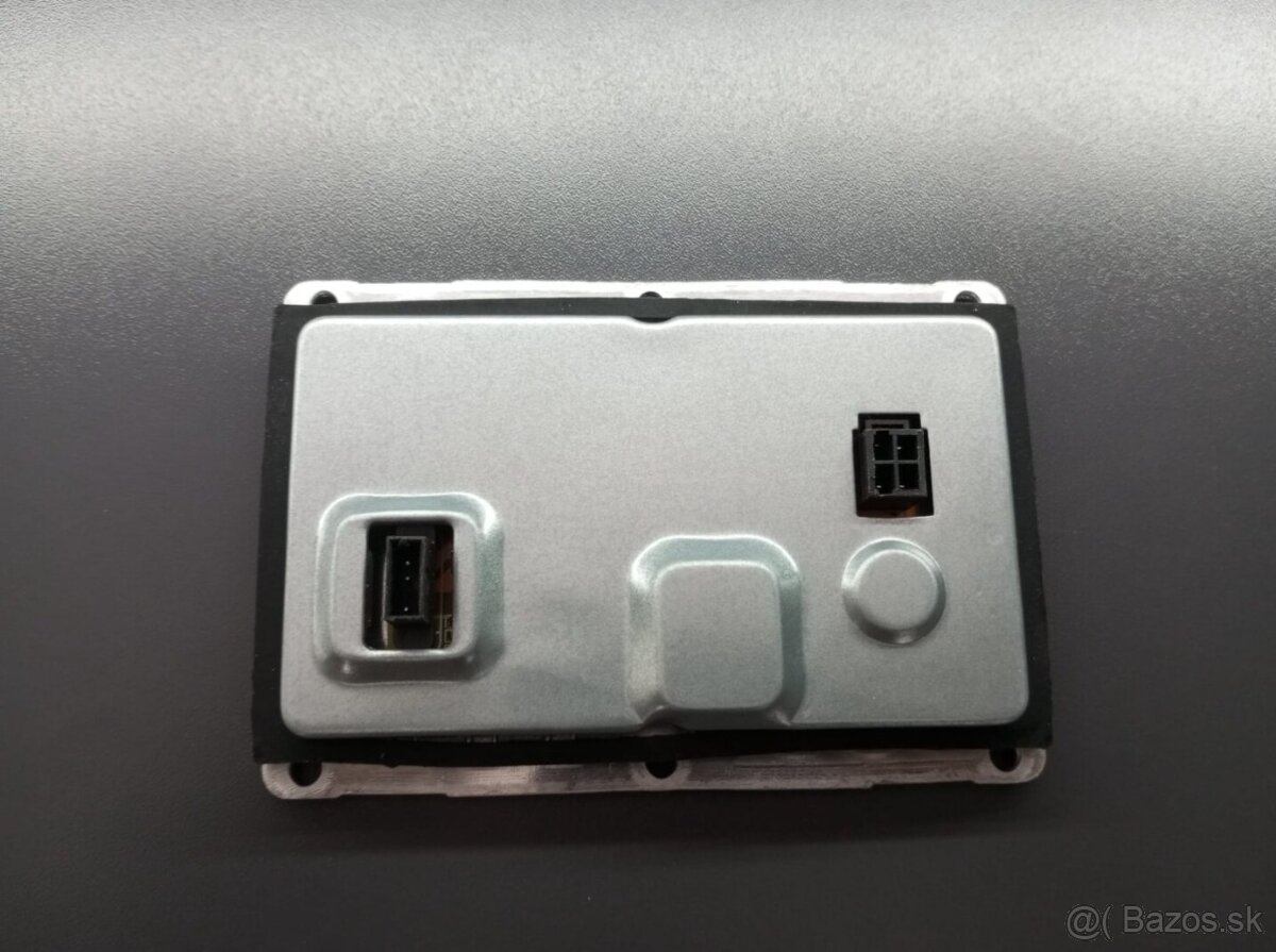 Riadiaca jednotka xenonu LAD5GL - 2