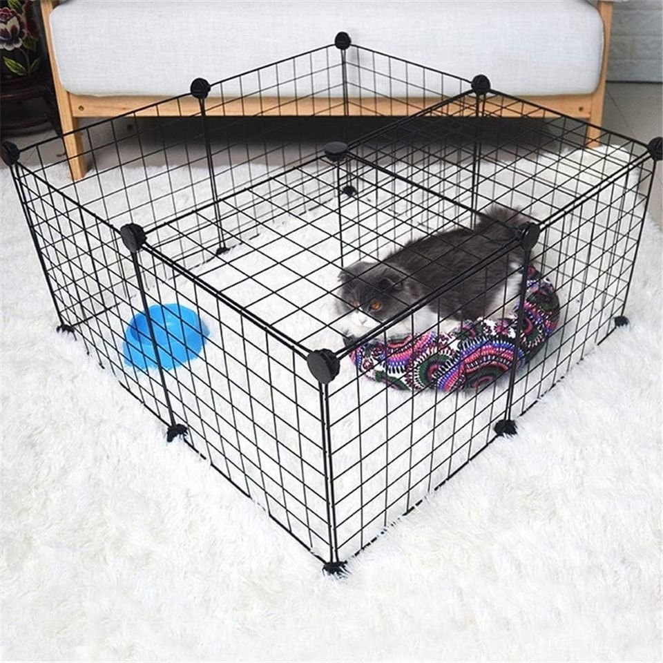 Menší ohrádka pro morčata apod. - 2