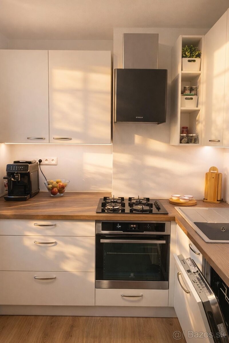 Predám príjemný 2,5 izbový byt - 2