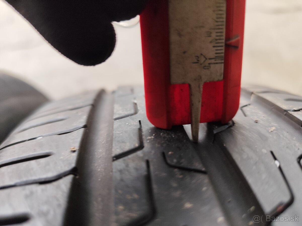 Letne 195/65 R15 continental - 2