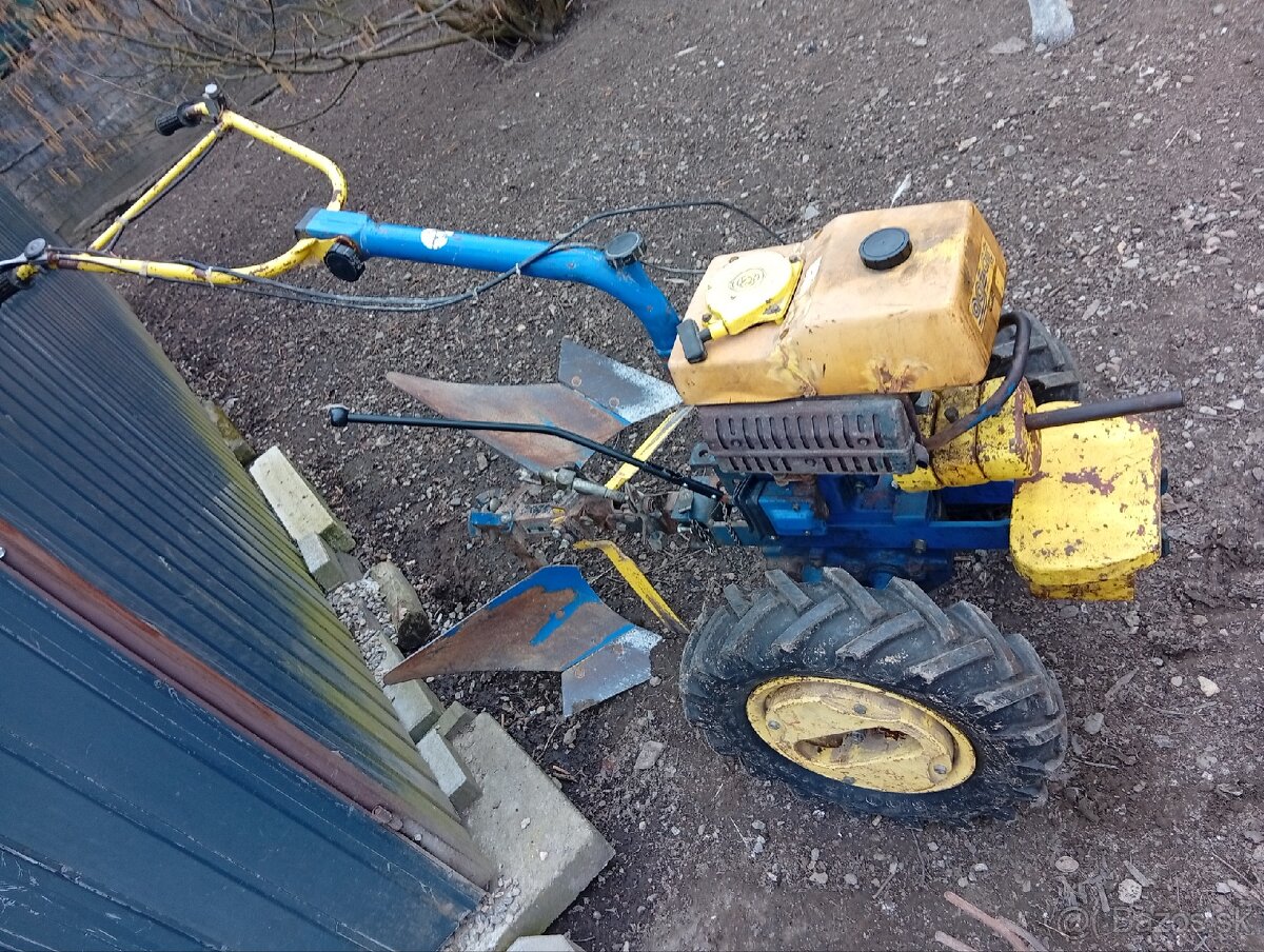 Predám malotraktor agzat - 2